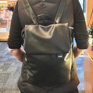 Zwei Black Leather Backpack/Computer Bag